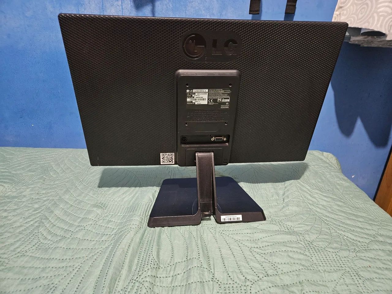 Monitor LG 19,5' LED HD - Foto 2