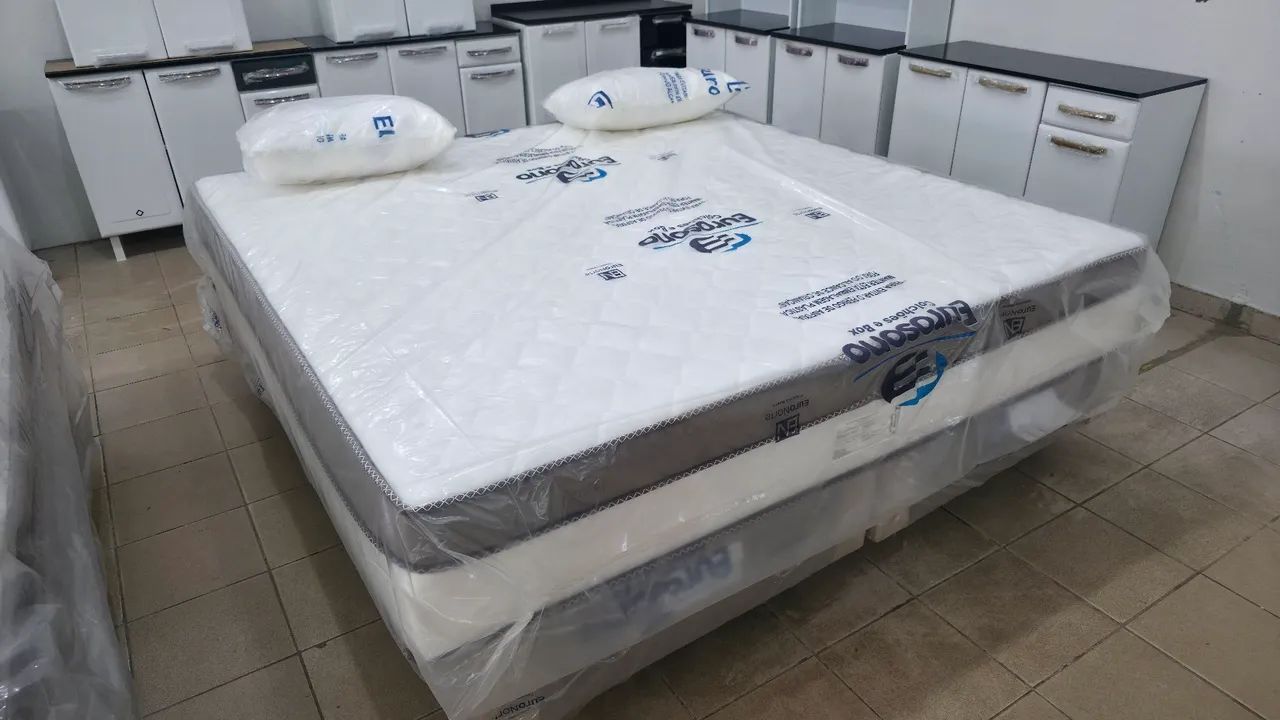Cama box super King molas ensacadas nova  - Foto 3