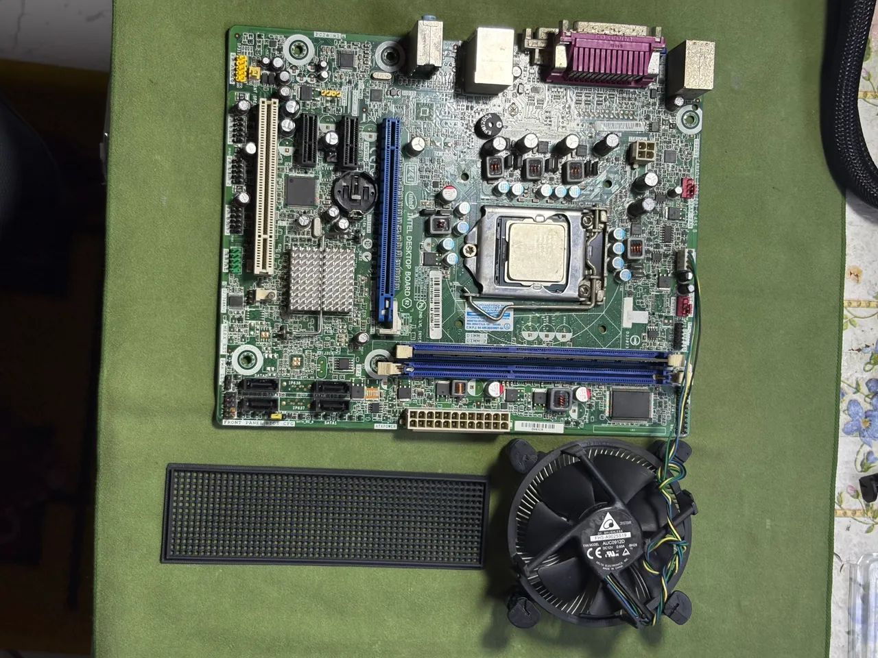 i3 2100 + DH61CR + 4GB DDR3