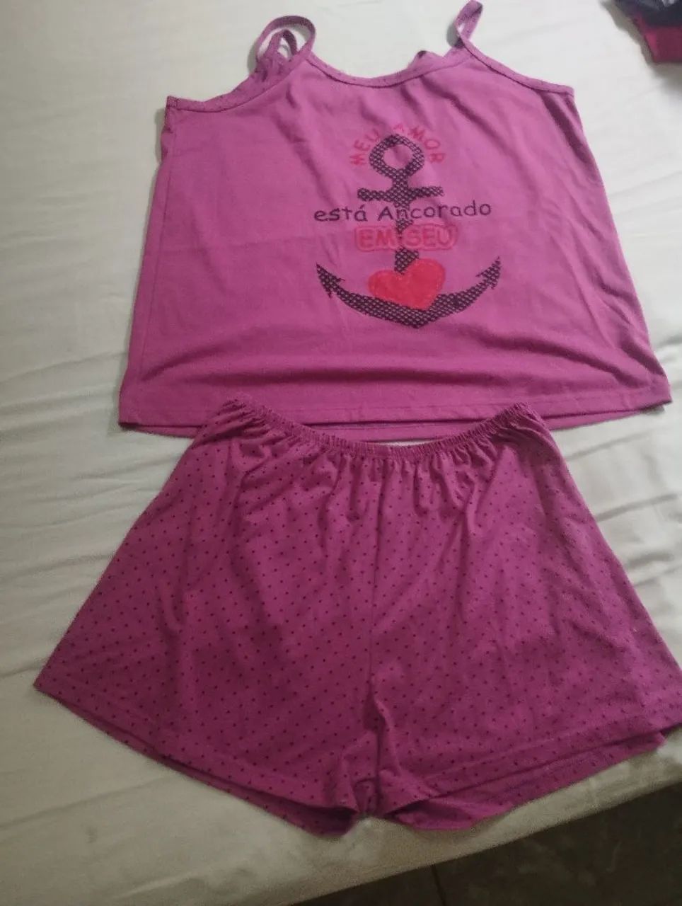 Pijamas estampados G e GG
