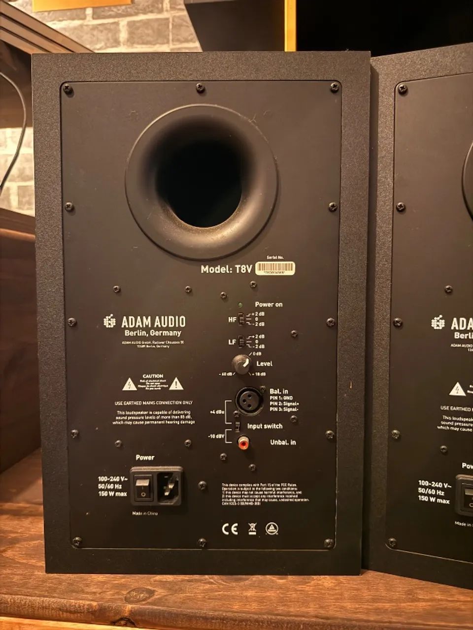 Monitor de referencia Adam Audio T8V - Foto 3