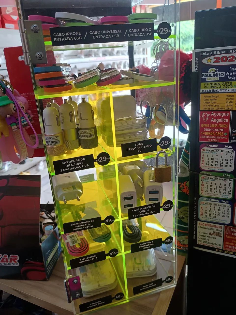 Expositor com acessórios para celular  - Foto 2