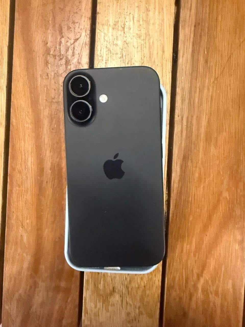 iPhone 16 128GB, preto - Foto 3