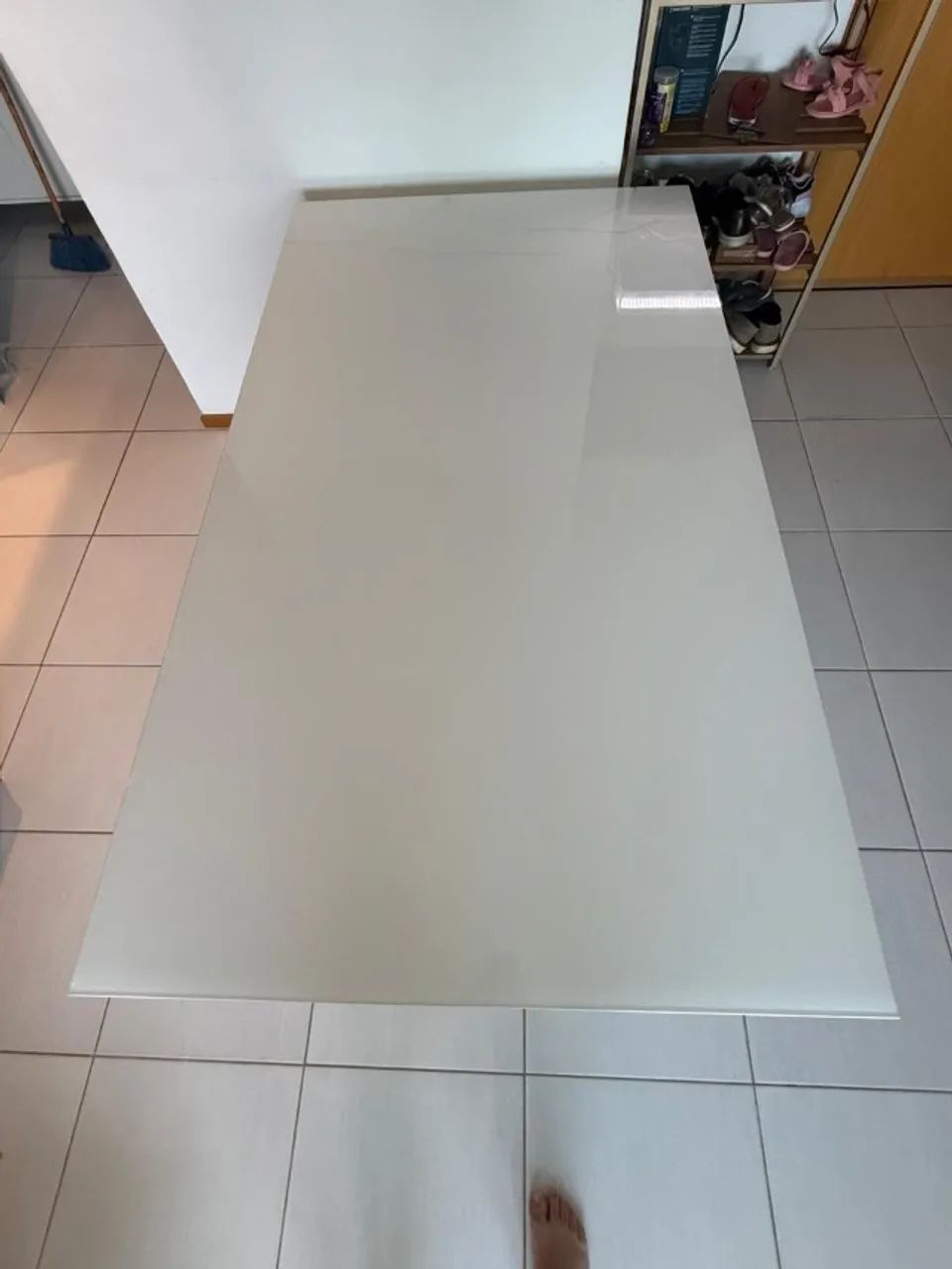 Mesa de Jantar em Laca Branca + 04 Cadeiras - Foto 3