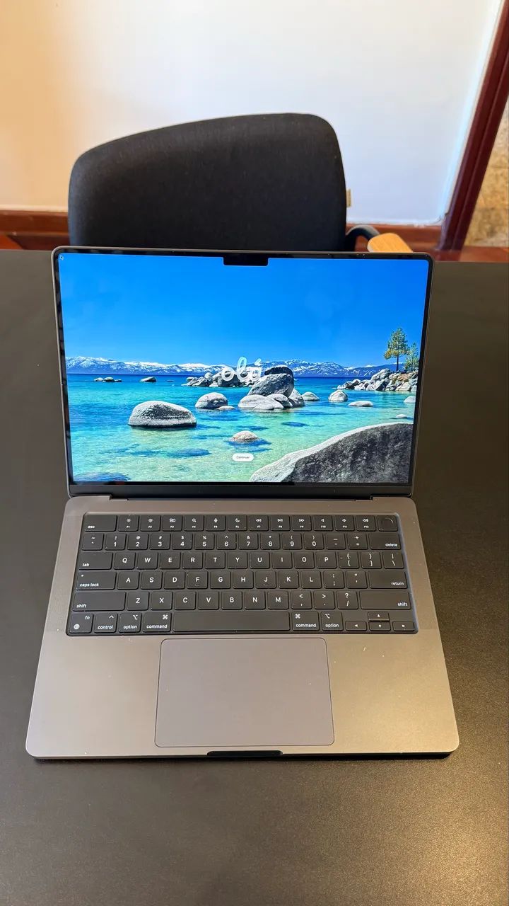 MacBook Pro 14