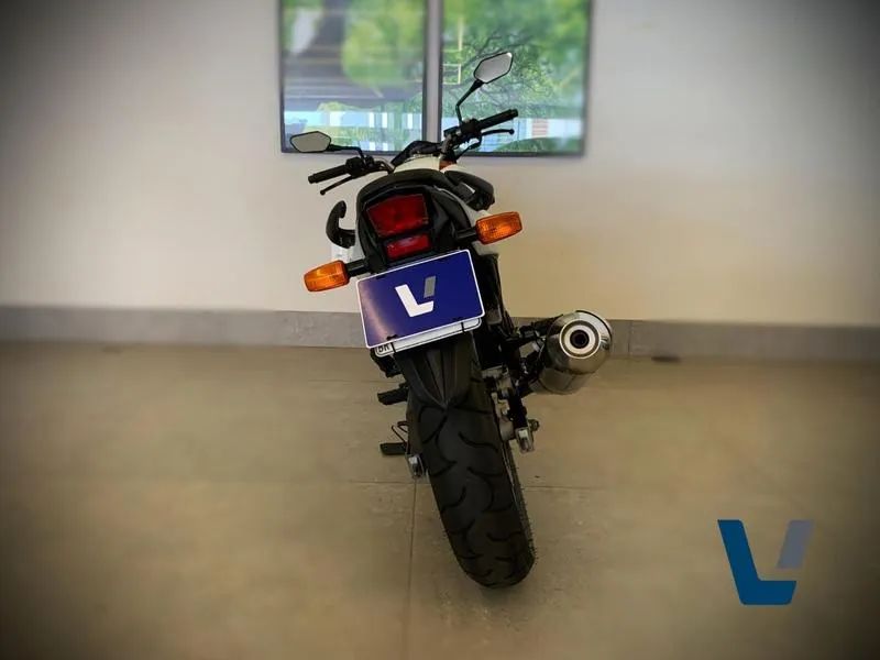 HONDA CB 300R 2012 - Foto 5