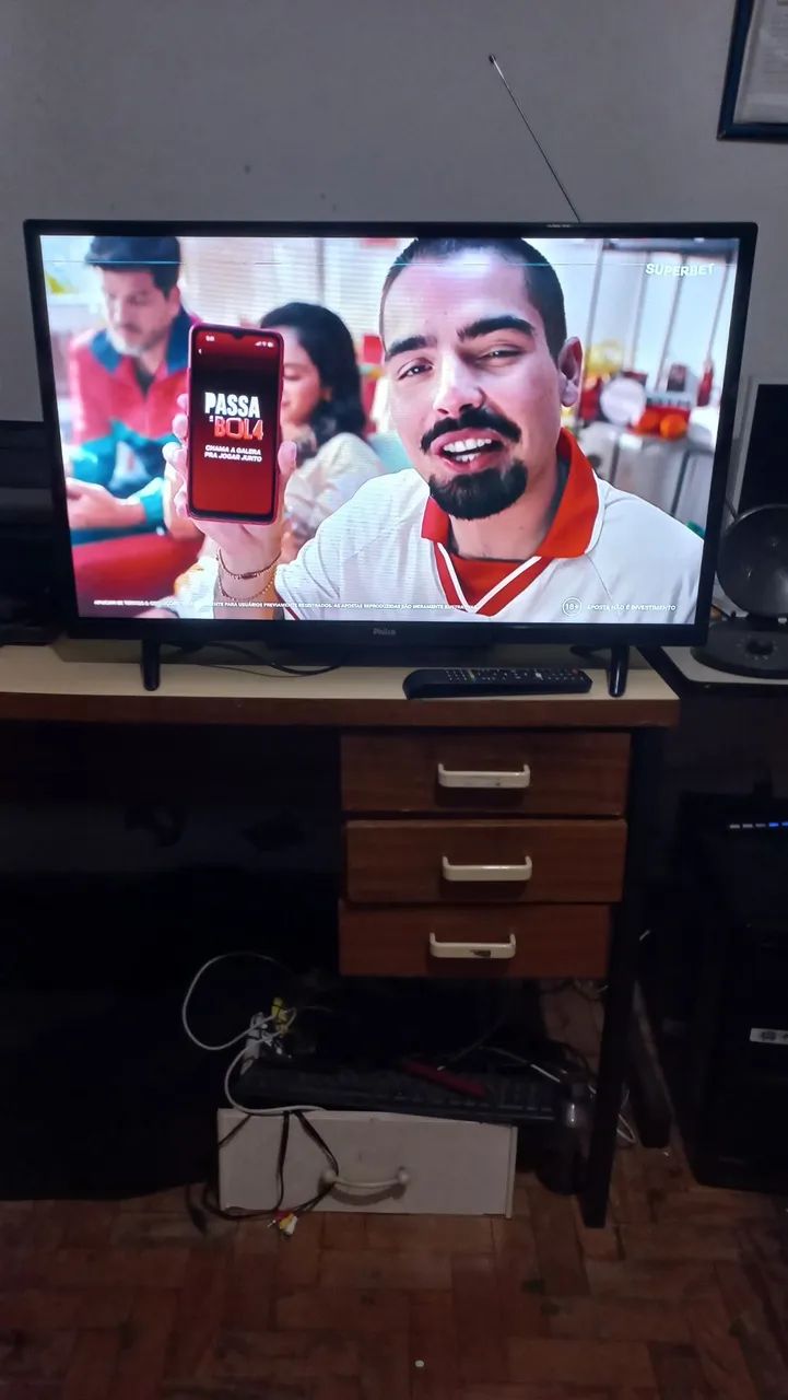 Vendo TV 32 polegadas Philco