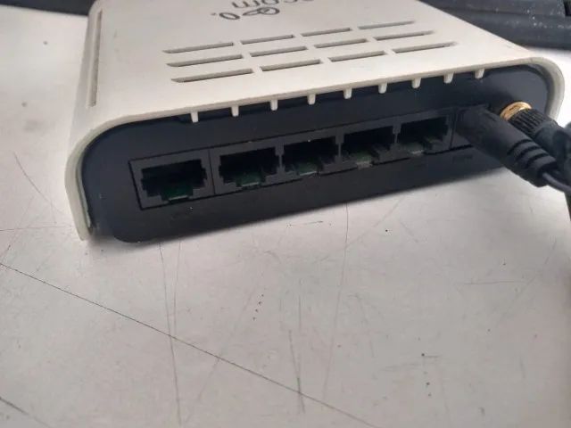 Roteador  WIRELESS 11G CABLE DSL ROUTER (USADO) - Foto 2