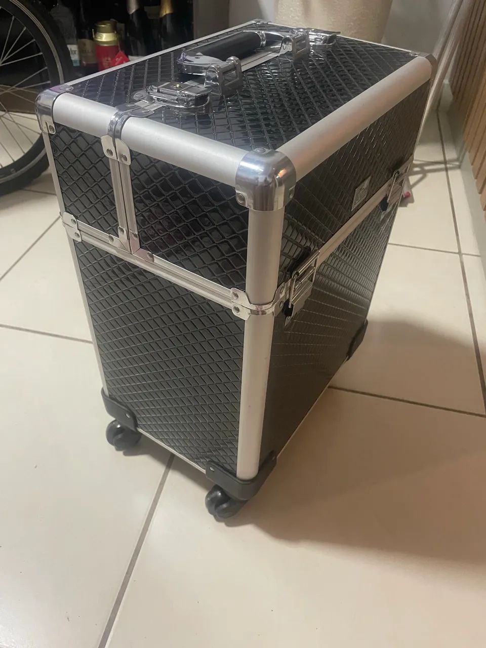 Mala para maquiagem C/ repartimento  - Foto 2
