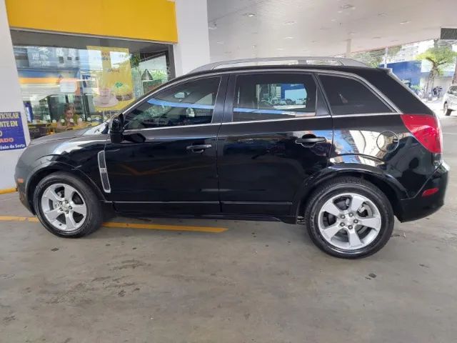 Captiva 53 mil Km rodados. Blindada. Teto Solar, Muito nova. Extra! Luxo Total, Conforto. - Foto 6