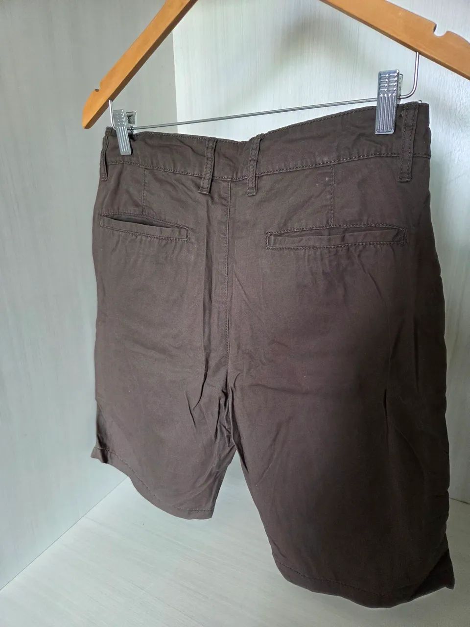 Bermuda sarja marrom Hering - Tam 38 - Foto 4