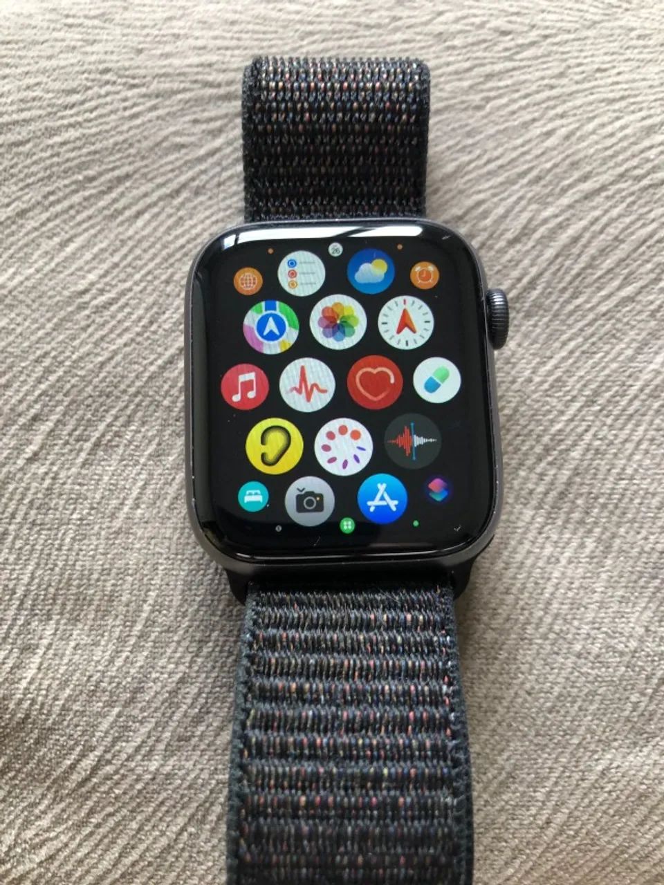 Apple Watch Series 5 GPS 44 mm Aluminum - Impecável - Smartwatches