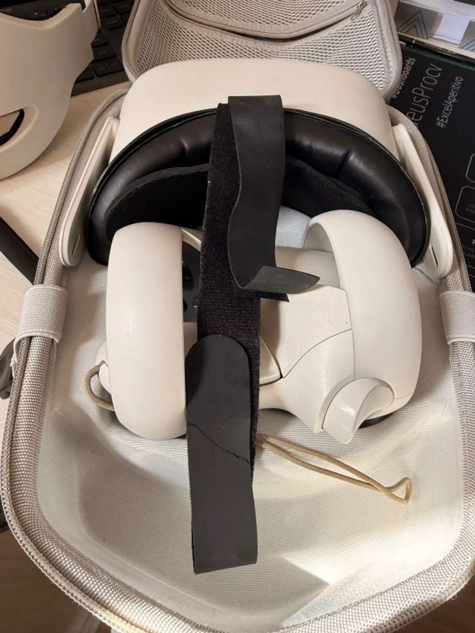 Oculus Meta Quest 2  - Foto 2