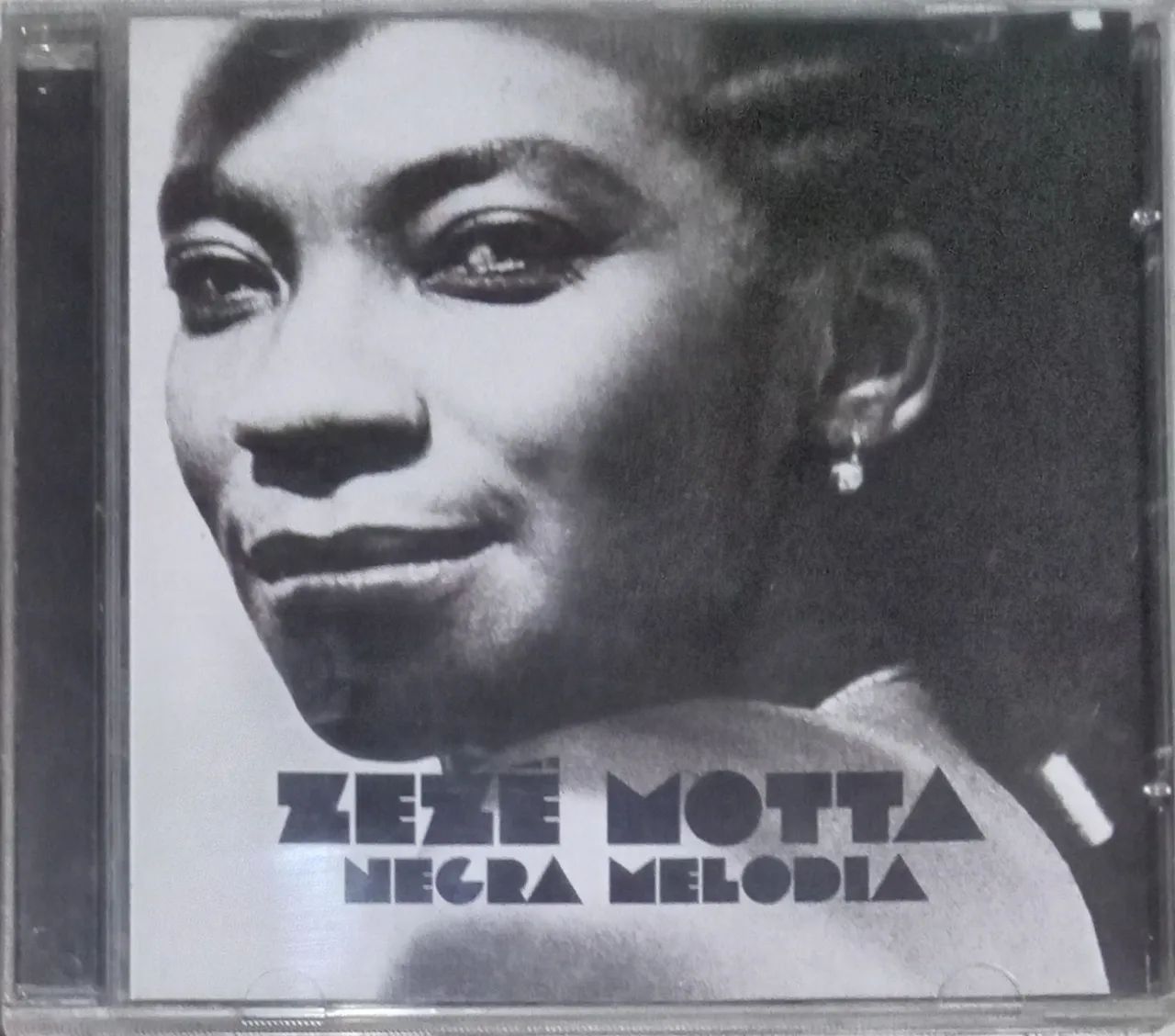 CD Zezé Motta 