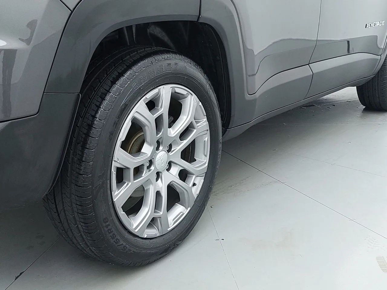 Jeep Renegade Long. T270 1.3 TB 4x2 Flex Aut., foto 14 de 18