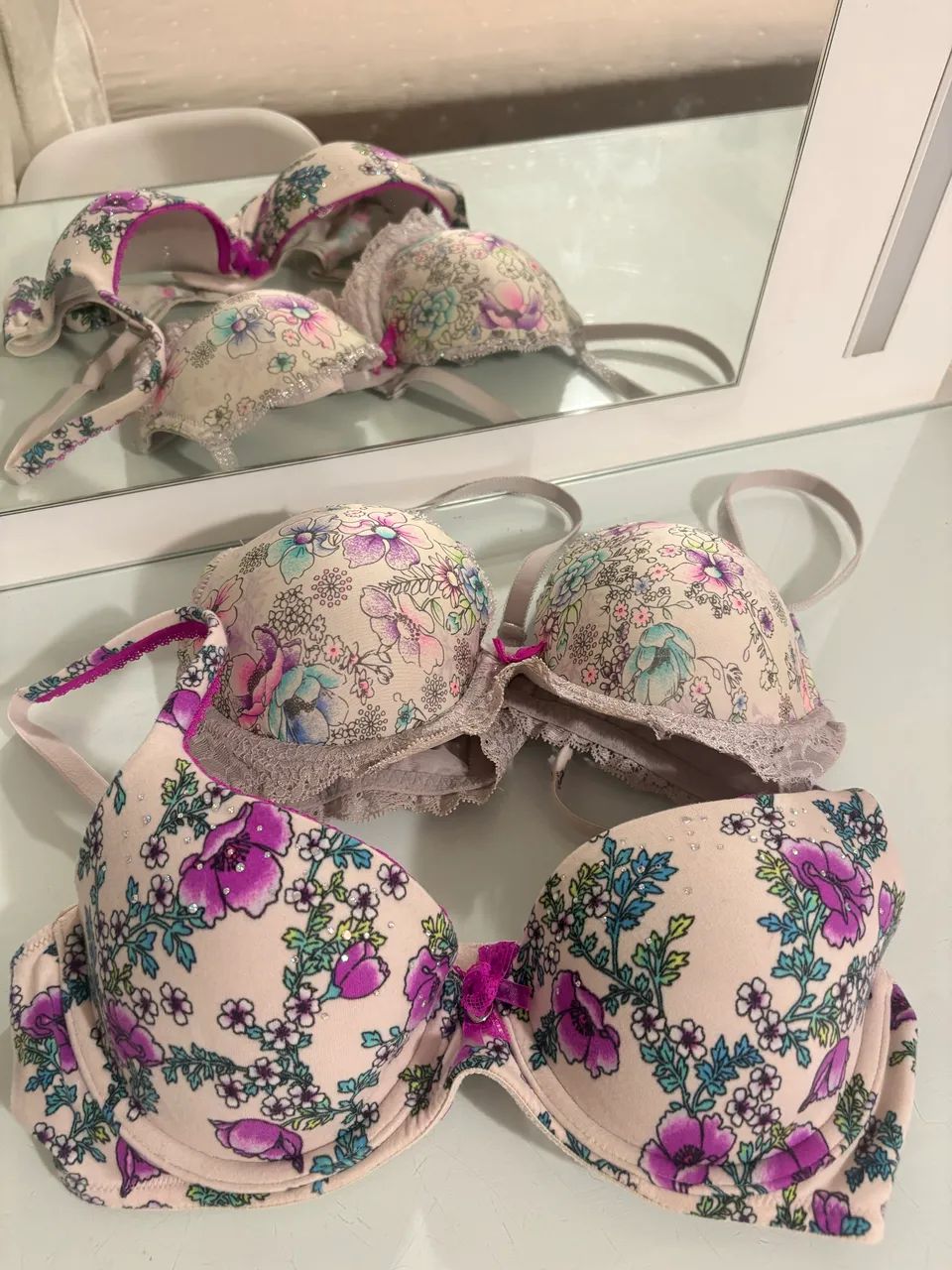 2 Sutiã Victoria Secret?s (120, os dois)