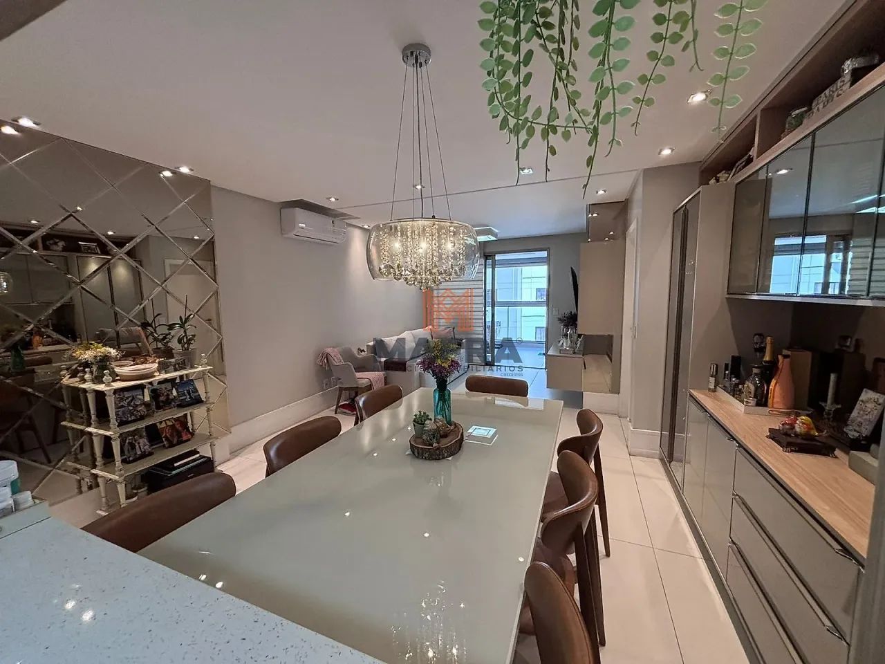 Apartamento Balneário Estreito com 3 suítes - Vista Mar - Foto 4
