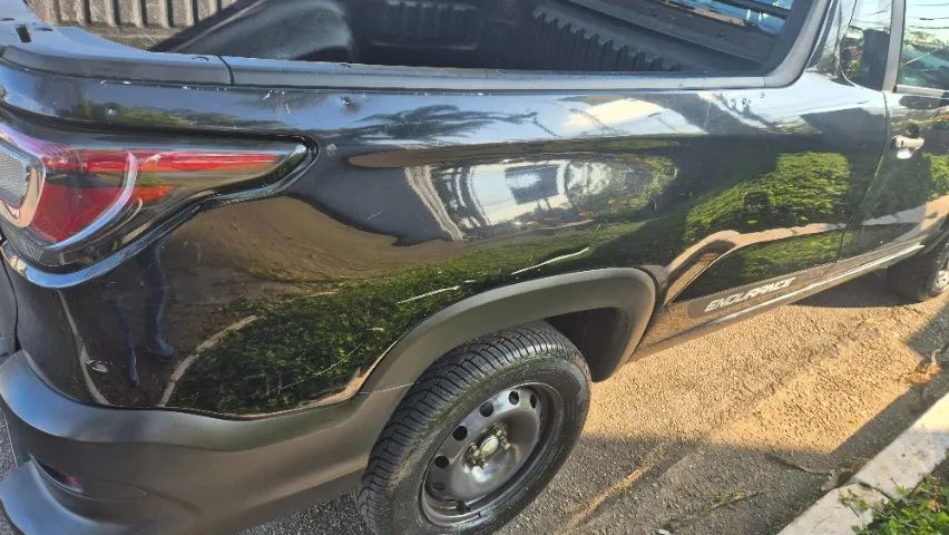 Fiat Strada Endurance 1.4 Flex 8V CS Plus 2021 - Foto 4