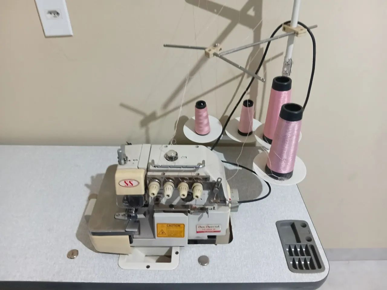 Overlock profissional  - Foto 4