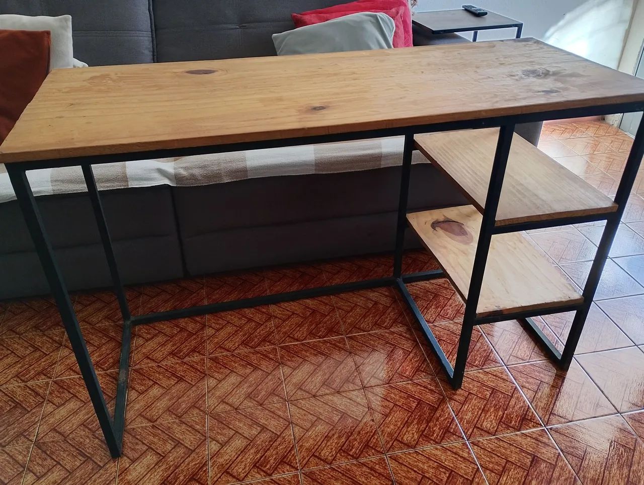 Escrivaninha  - Foto 2