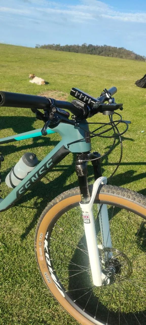 Bicicleta aro 29 de carbono - Foto 3