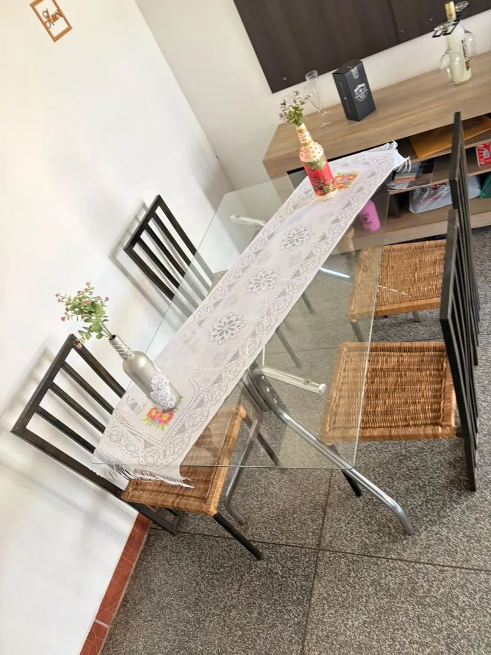 Jogo de jantar com 4 cadeiras mesa com tampo de vidro ((ENTREGO GRATIS)) - Foto 2