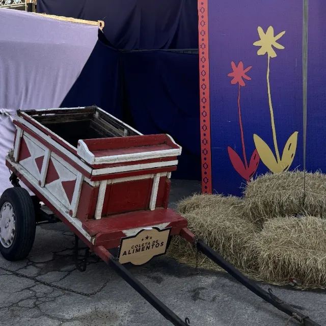 Carroça de madeira decoração - Foto 3