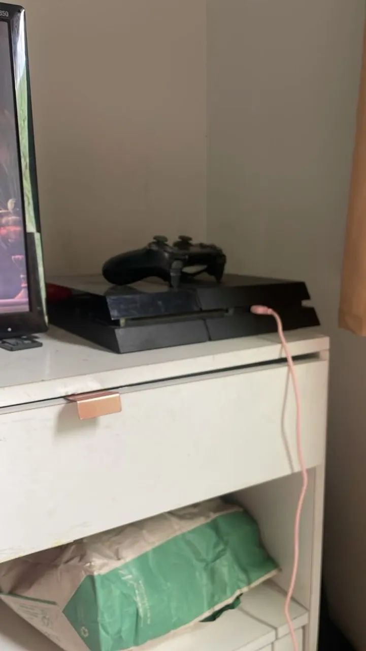 Vendo ps4 fat 1TB