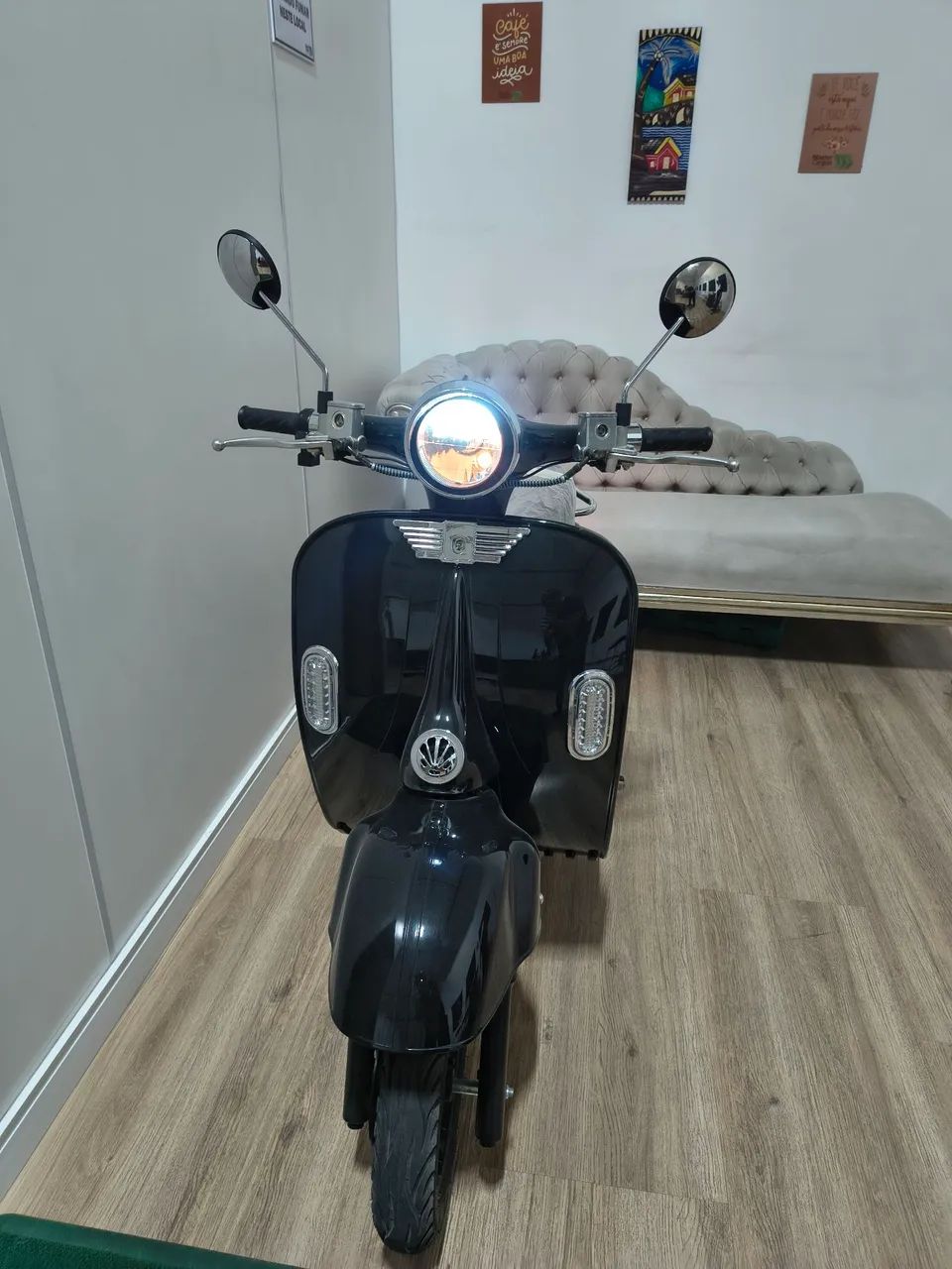 Scooter elétrica nova