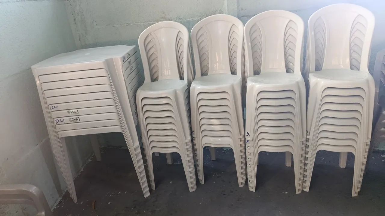 Mesas e cadeiras  - Foto 3