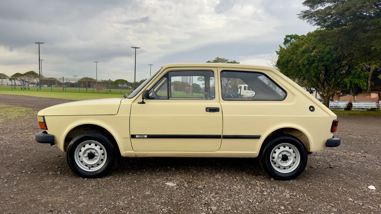 Fiat 147 C/ CL 1983