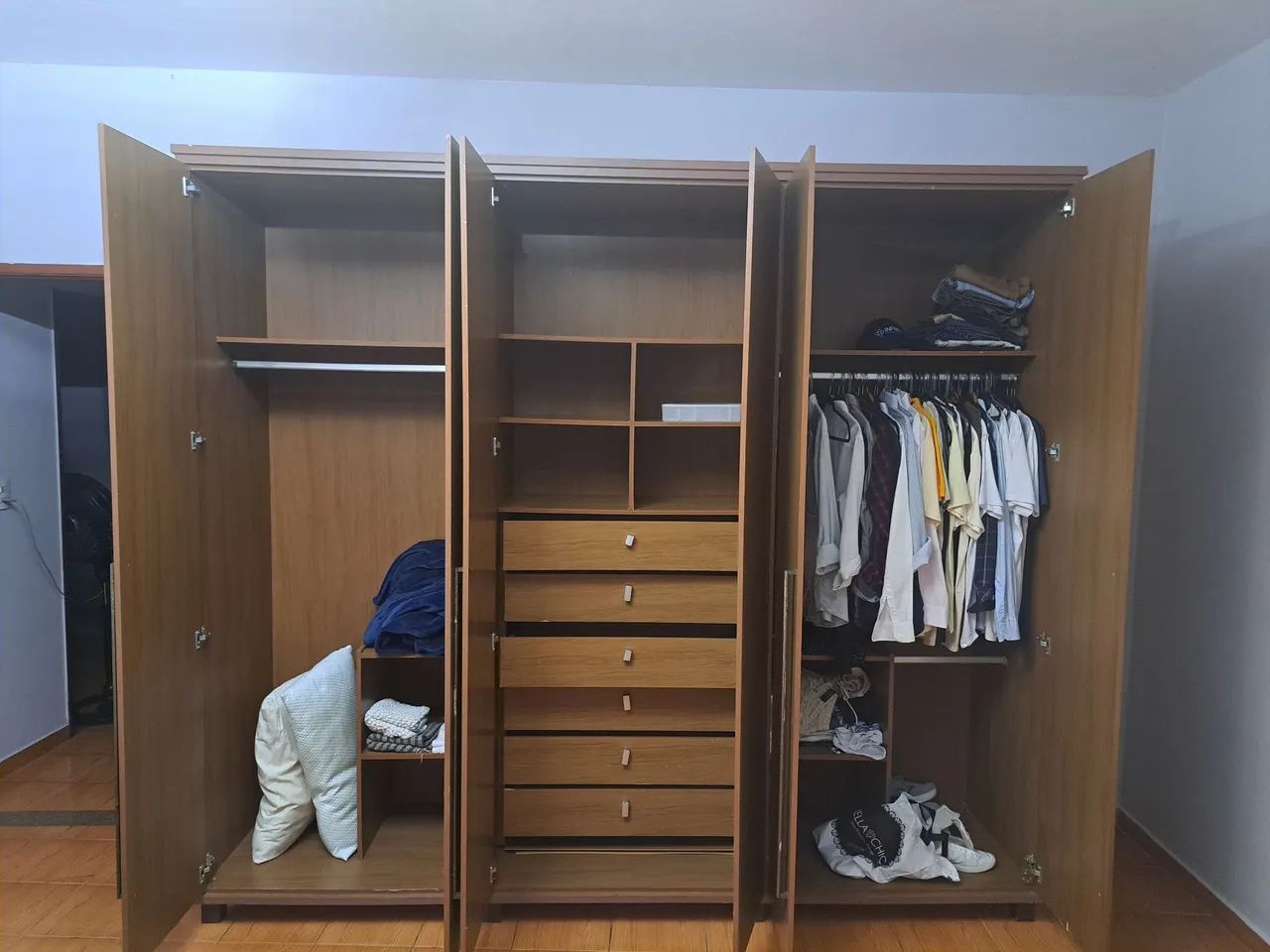 Vendo Guarda-roupas MDF - Foto 2