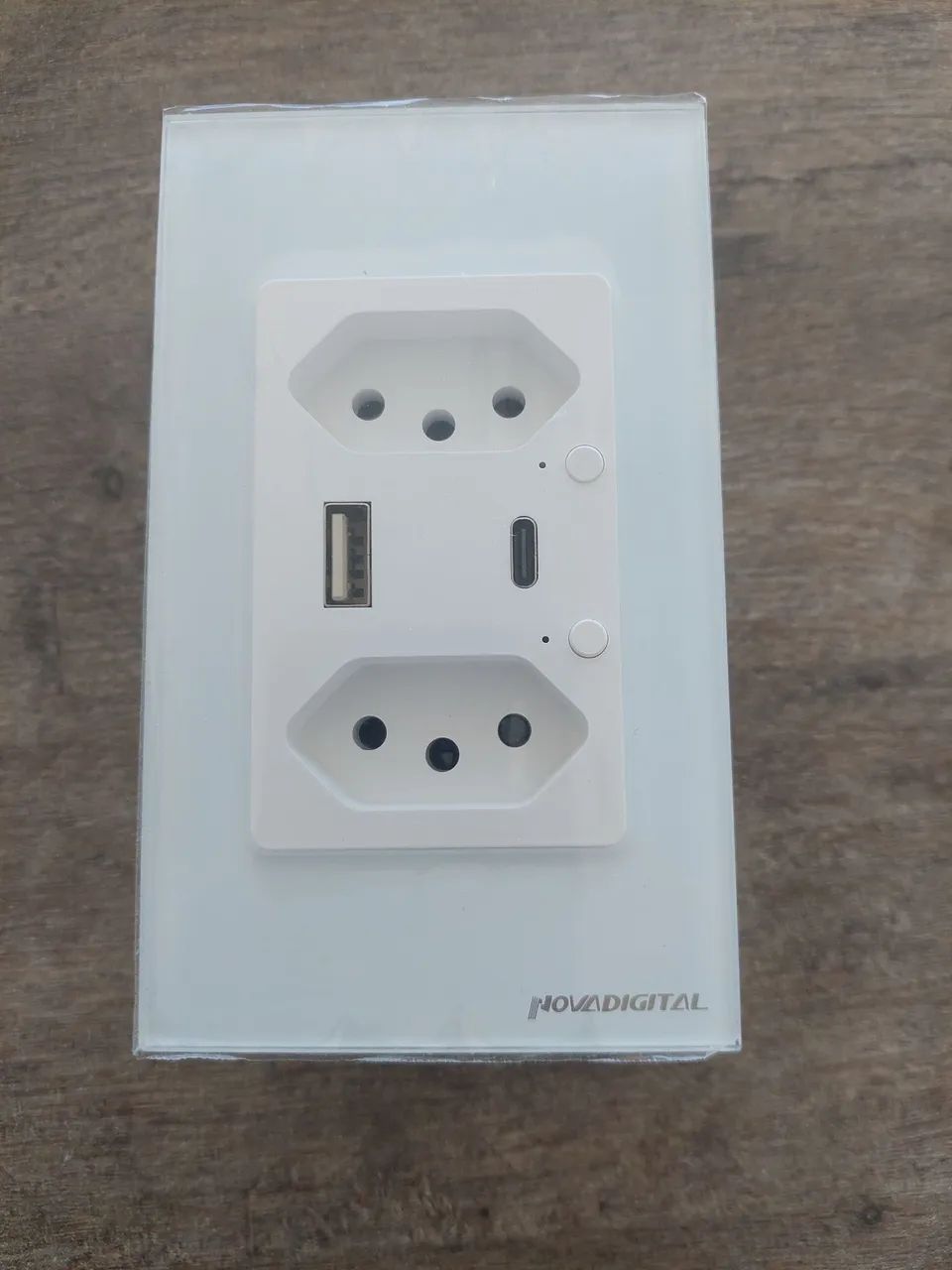Tomada com usb - Foto 3