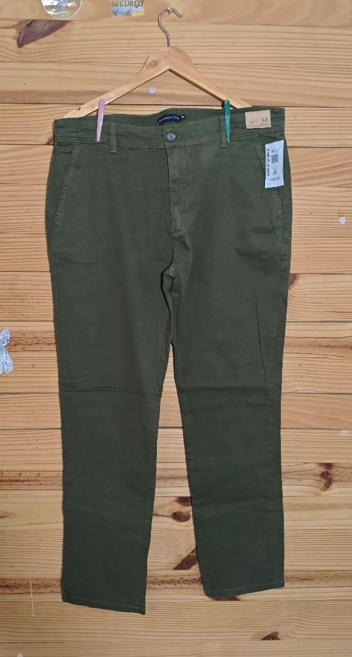 Calça sarja nova, verde militar, número 48