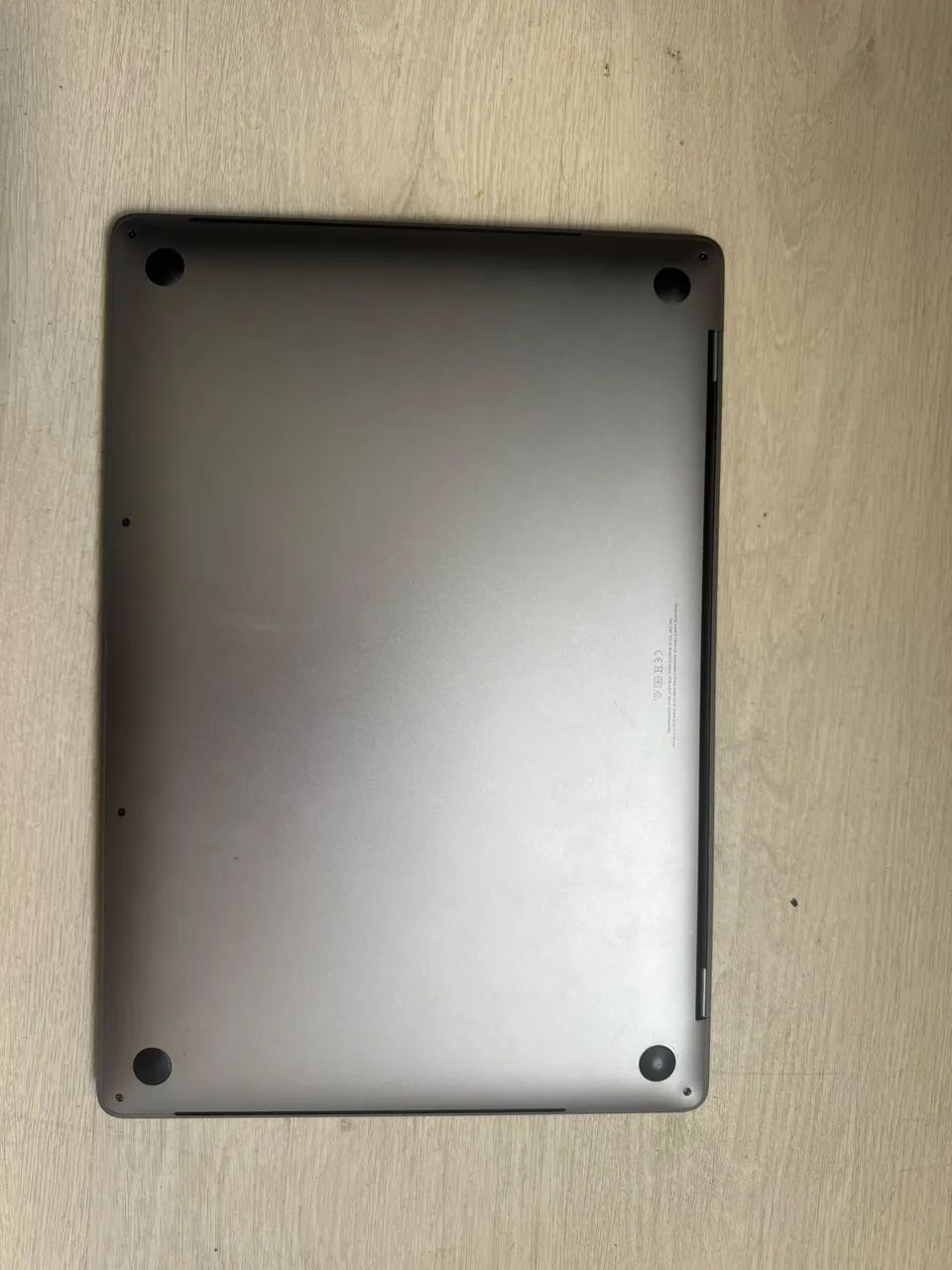 MacBook Pro 16" (2019) - Core i9 | 32GB RAM | 2TB SSD - Foto 2