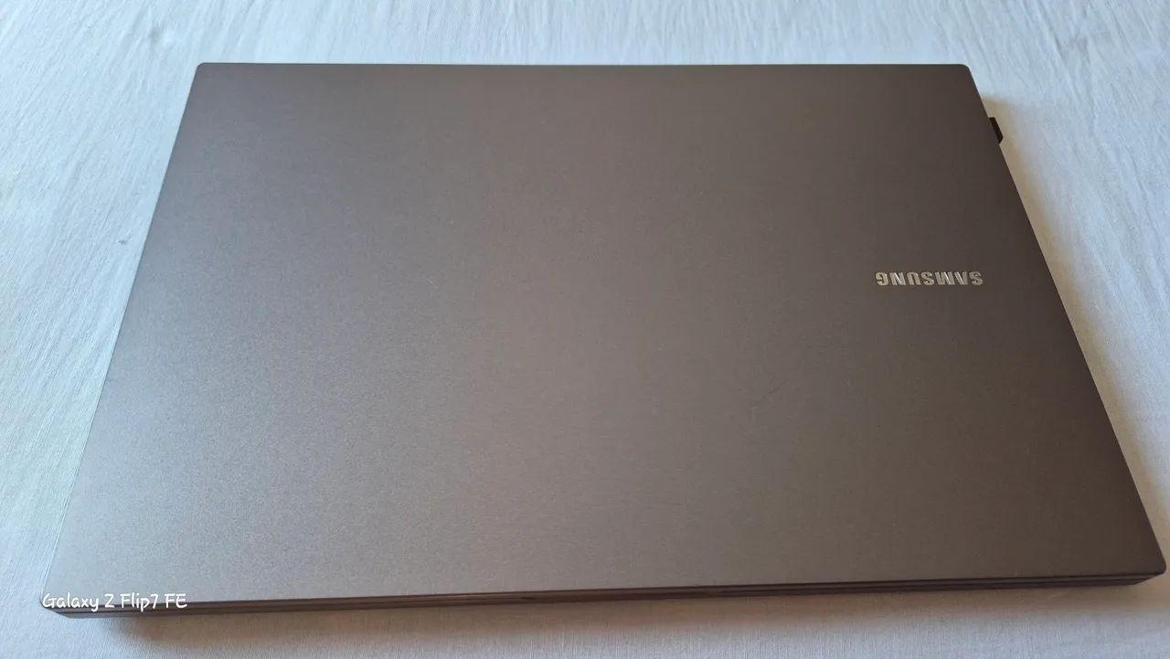 Vende-se Notebook Samsung BooK