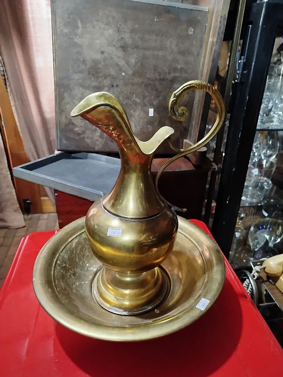 Ânfora de metal