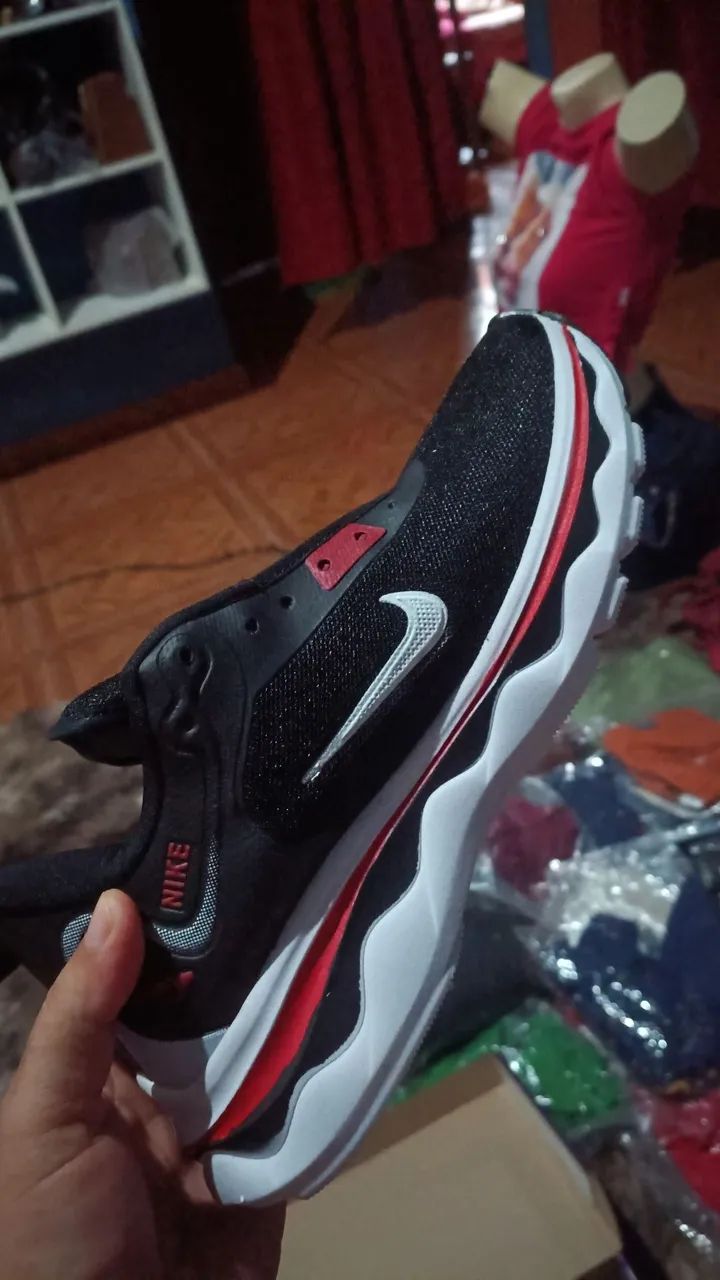 Sapatos e roupas de qualidade  - Foto 3