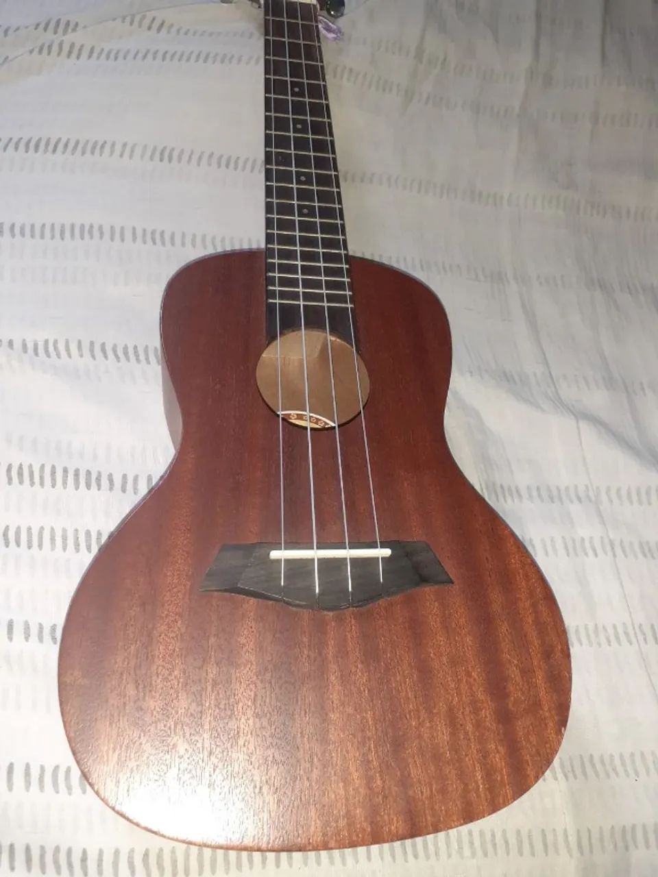 Ukulele Tagima 23K Concert - Foto 3