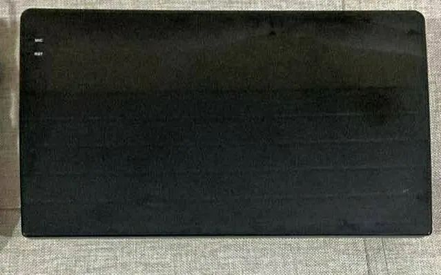 Multimídia 10"