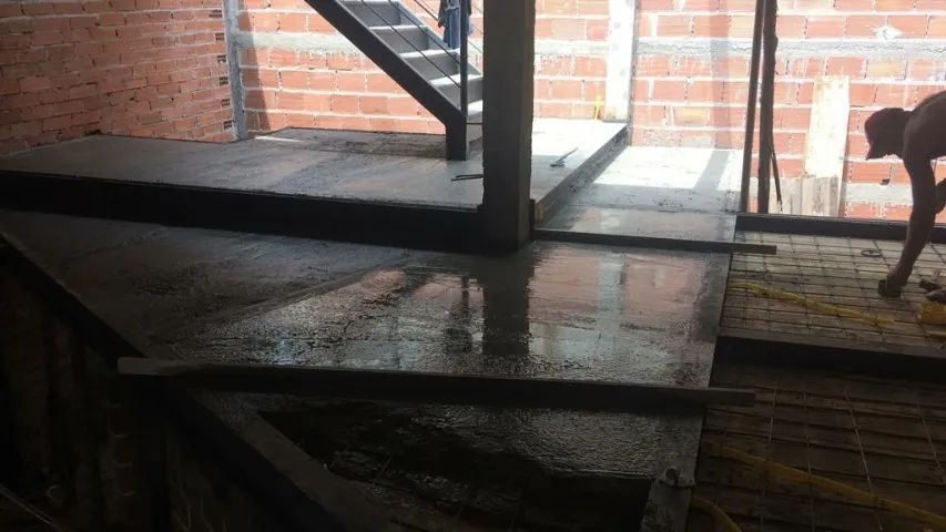 Vendo prédio - fins comerciais  - Foto 3