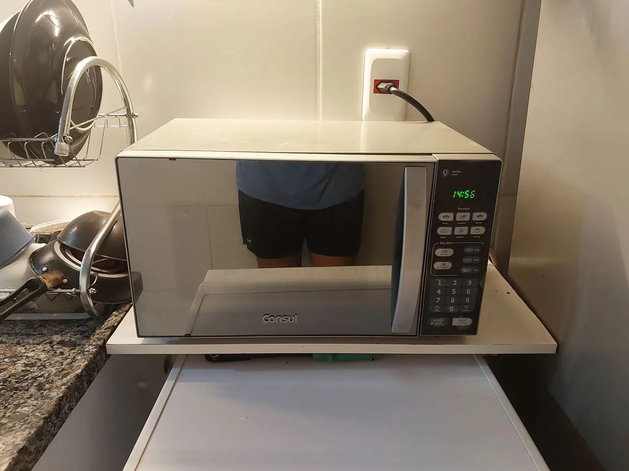 Microondas Consul 20L