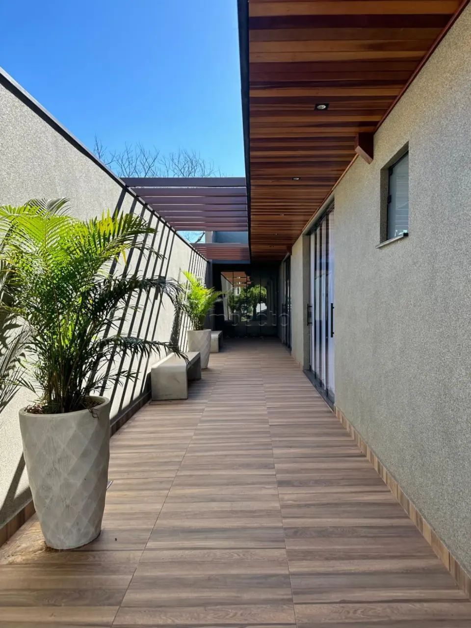 Sala Comercial na Galeria Zurique | 24m² | Excelente Localização em Bady Bassitt - Foto 8