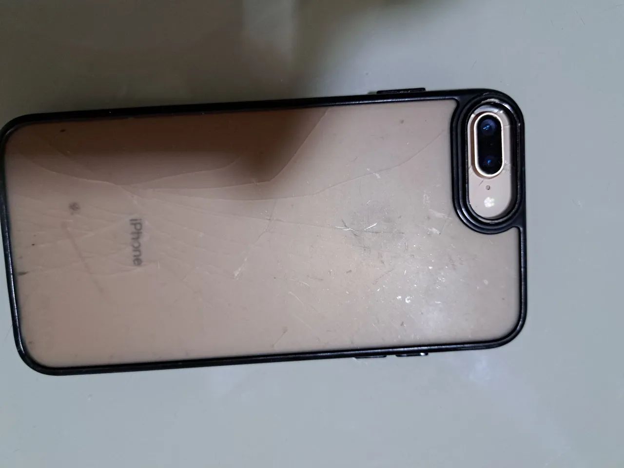 Iphone 8 plus 64gb - Foto 2