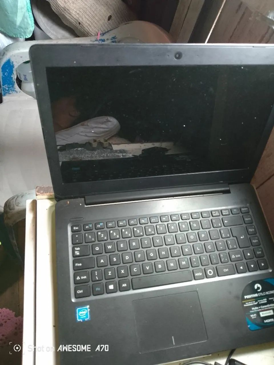 Vendo notebook positivo 