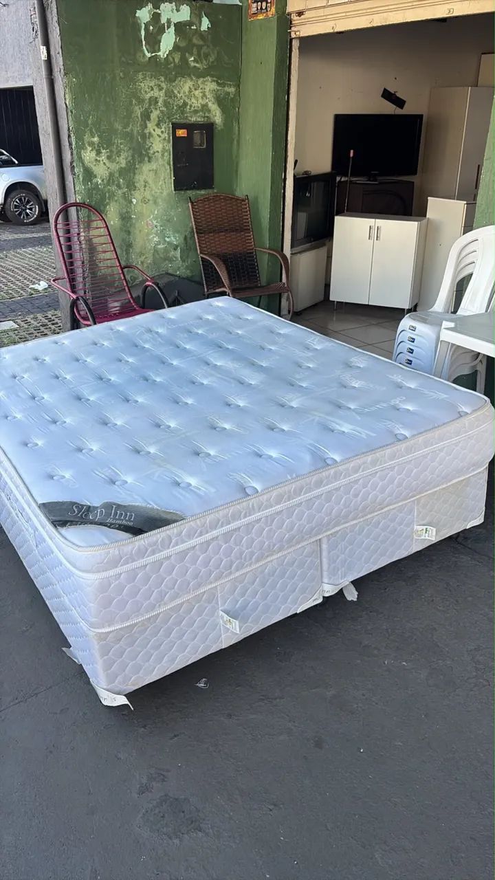 Cama queen 