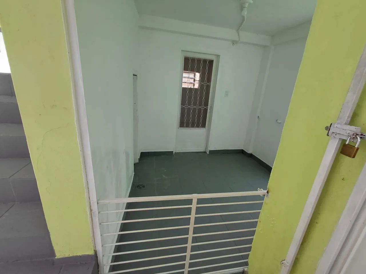 Vendo O alugo 4 casas no centro de Cuiabá Próximo a câmera dos vereadores - Foto 4