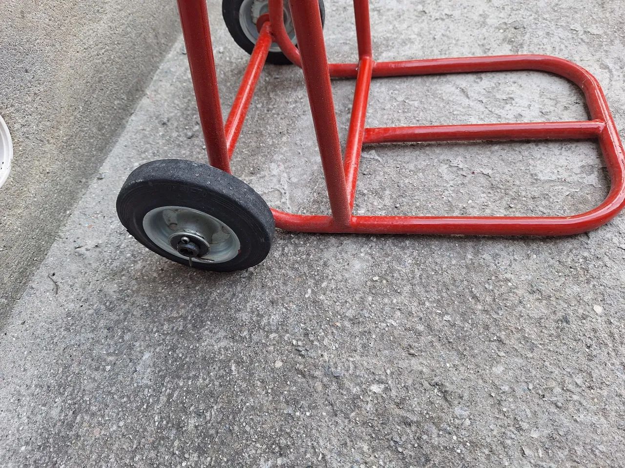 Vendo carrinho de transporte de cargas - Foto 4