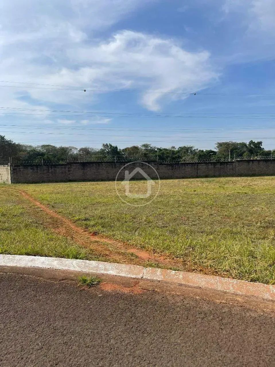 TERRENO BEM LOCALIZADO - Foto 5