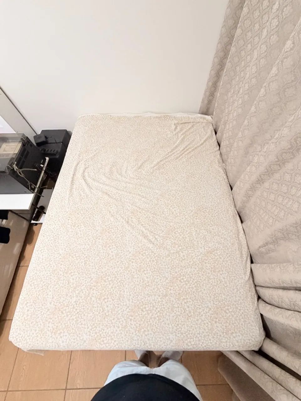 Cama Comfort seminova + Base em Madeira - Foto 4